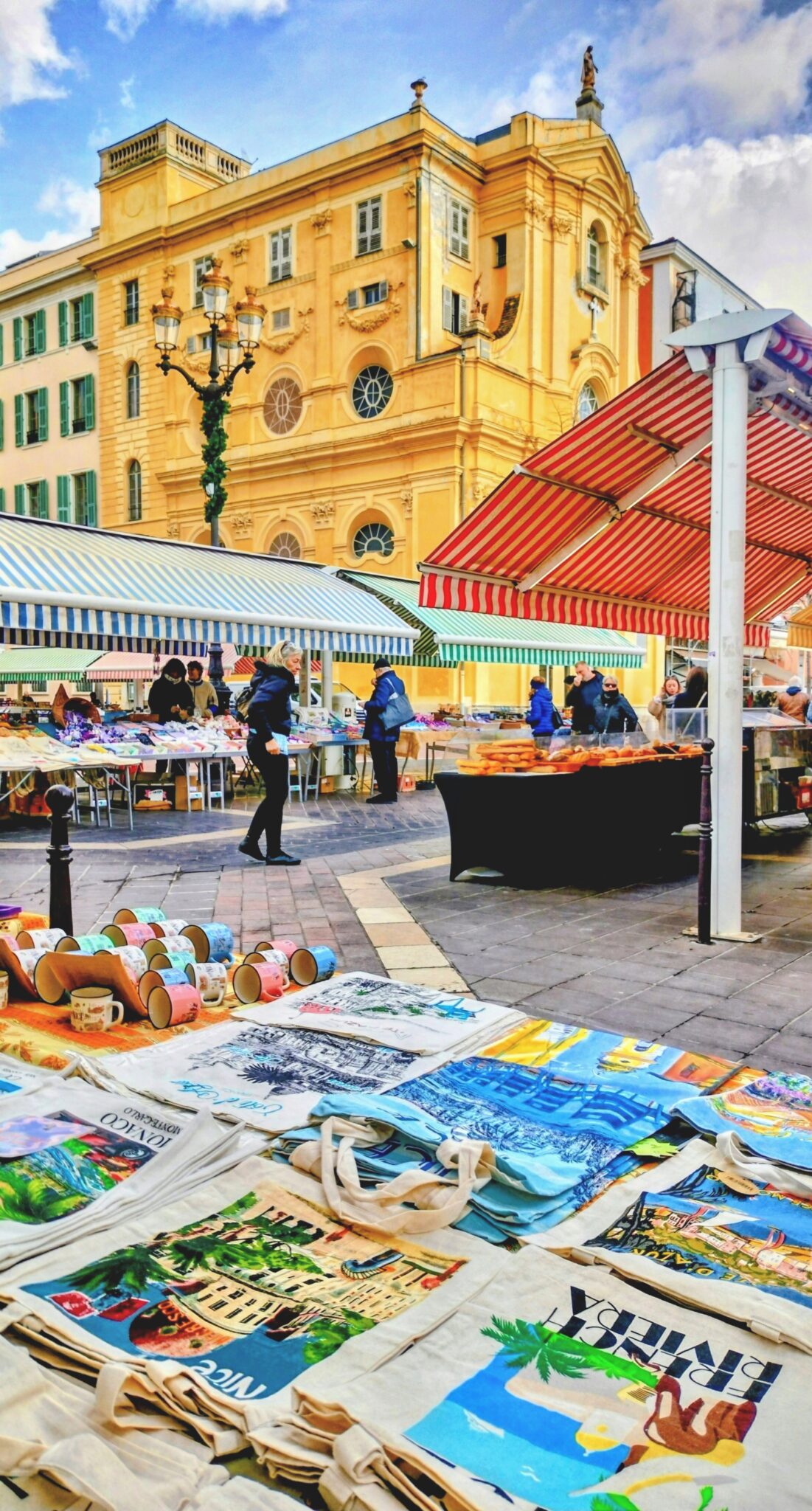 Walking tour in Nice, France